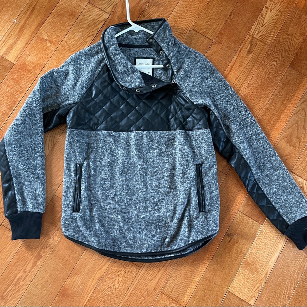 Abercrombie fleece half zip BRAND NEW